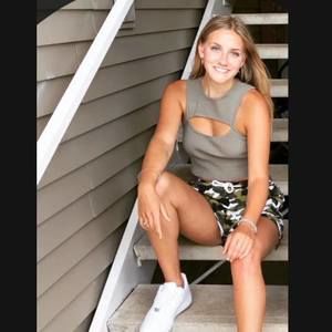 Meet your Posher, Brandy